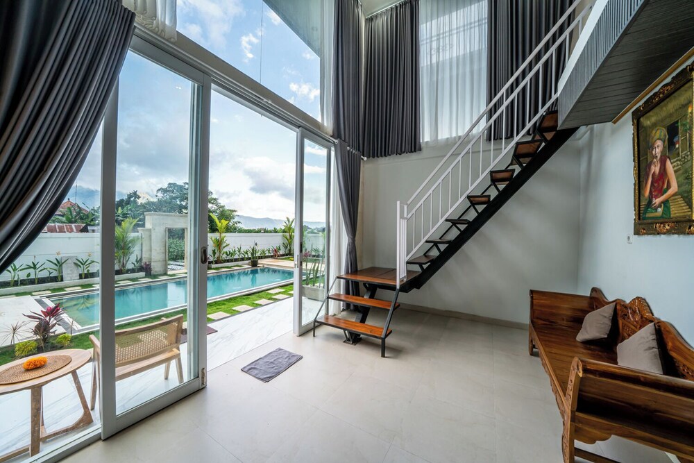 Hayana Villa