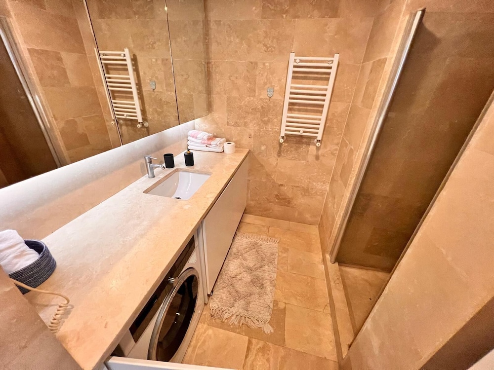 Divan Residence Apartment Rentals