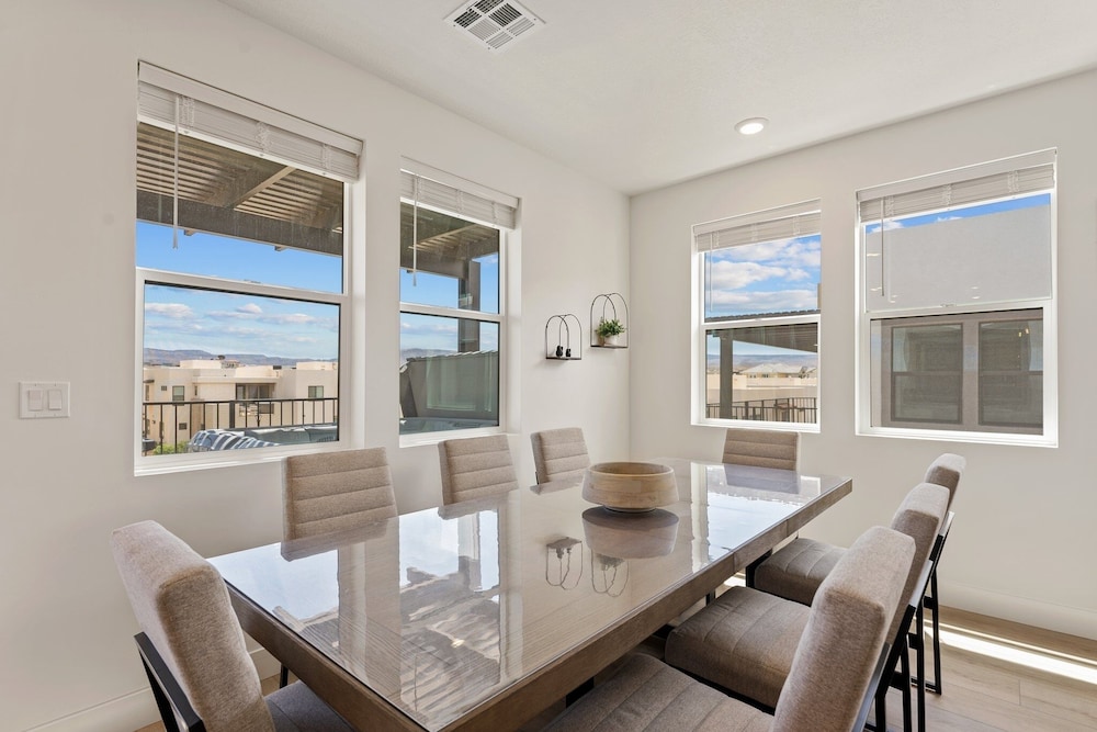 Periwinkle Sky 3 Bedroom Condo