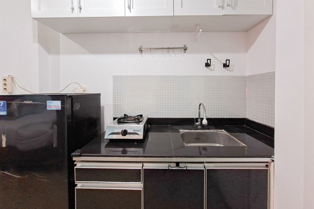 Basic Studio Apartment Near Krl Station At Poris 88