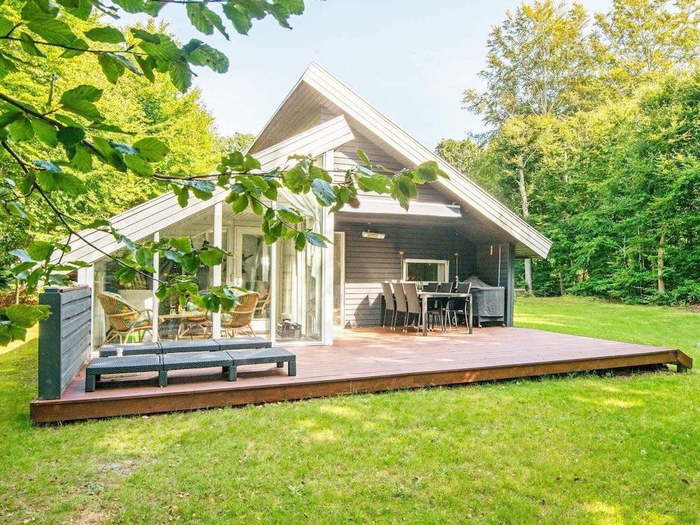 6 Person Holiday Home in Glesborg view 5