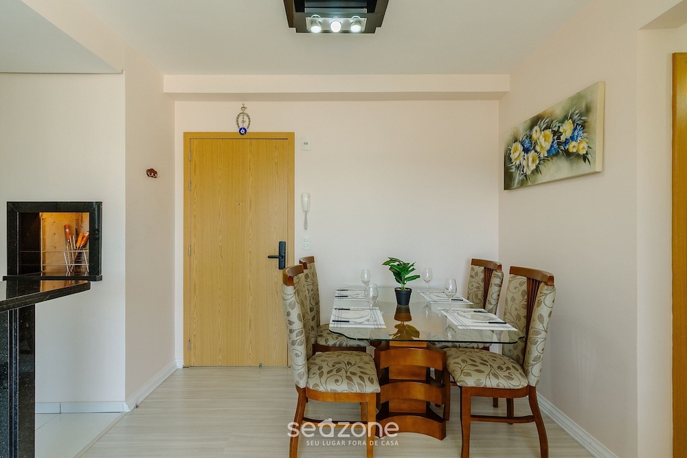 2 Bedroom Apartment w/ AC in PoA Rps0903