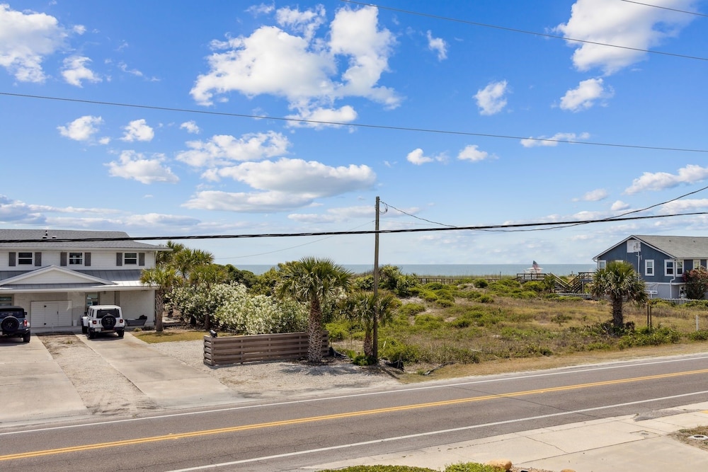 1943 S Fletcher 3 Bedroom Townhouse