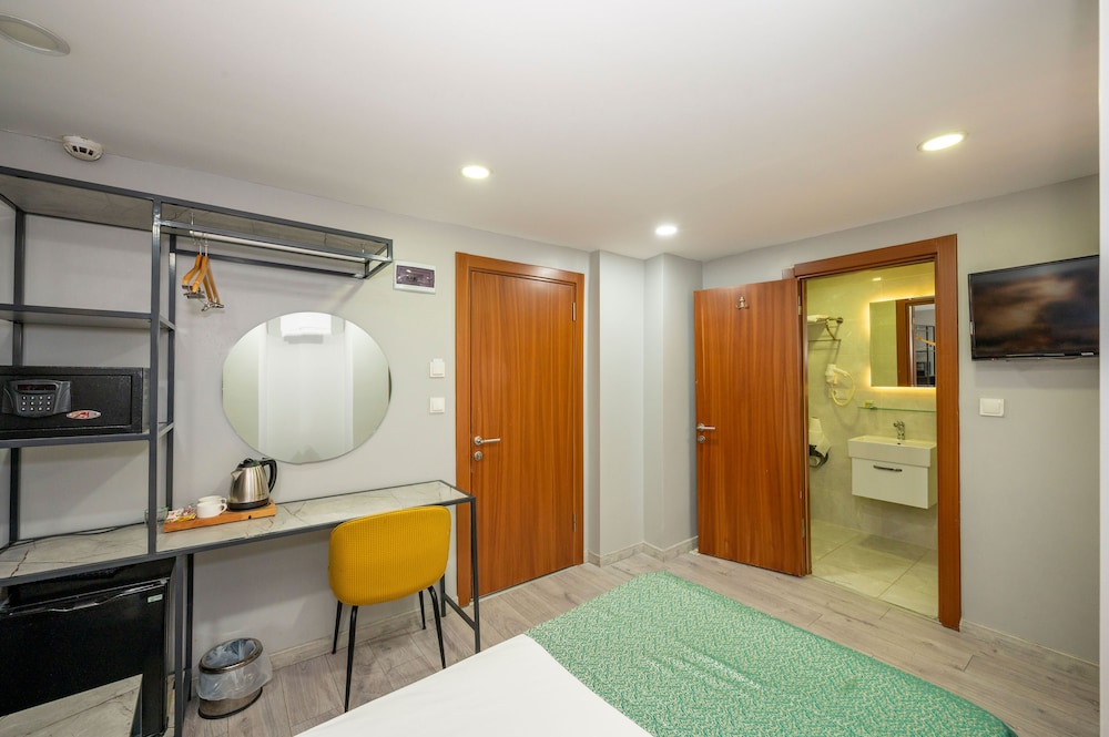 Green Garden Otel - Image 34