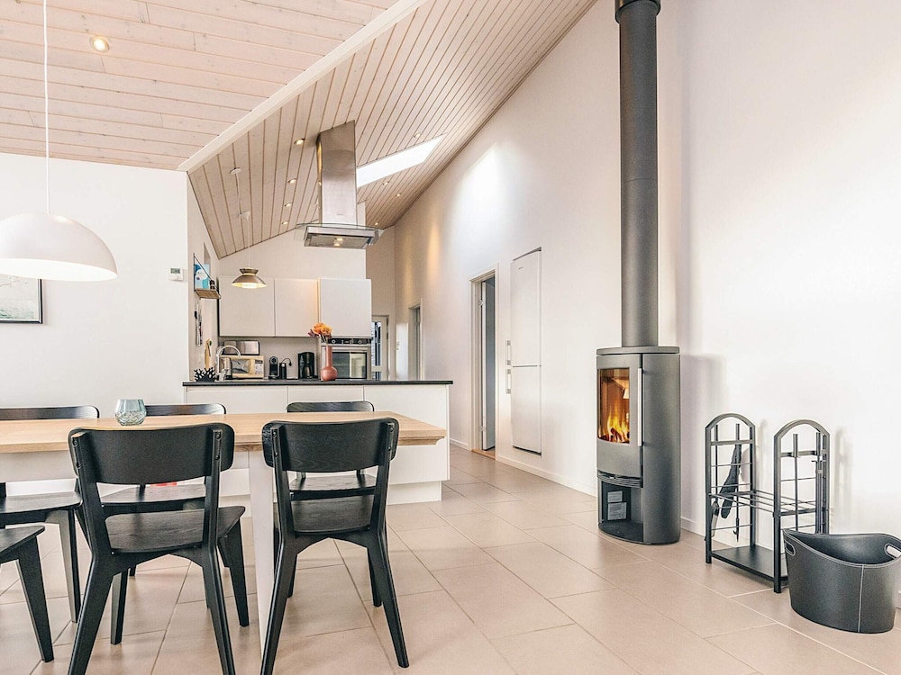 8 Person Holiday Home in Hals-by Traum