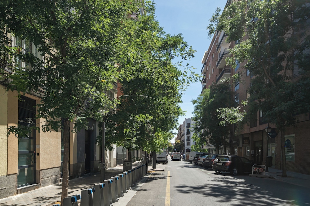 Dobo Madrid Goya