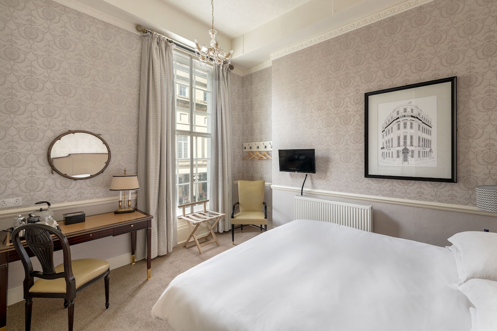 Royal Hotel 12
