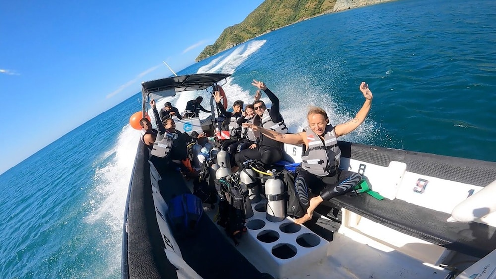 Ocean Lovers Taganga Dive Center& Hostel