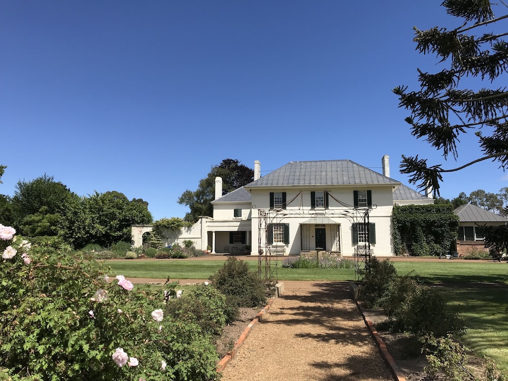The Racecourse Inn