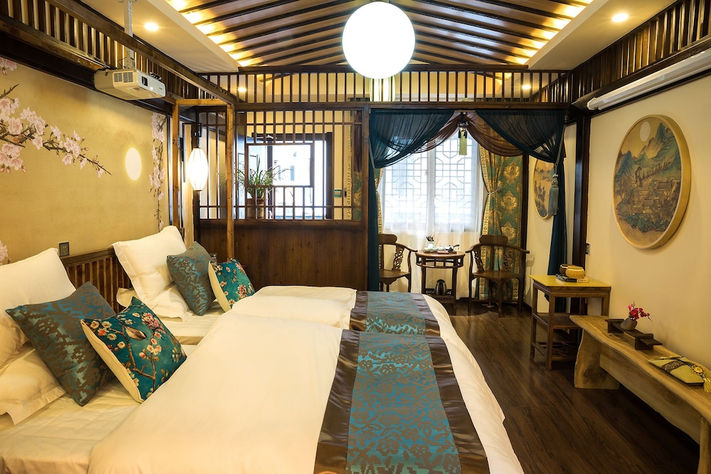 FTYS Hostel