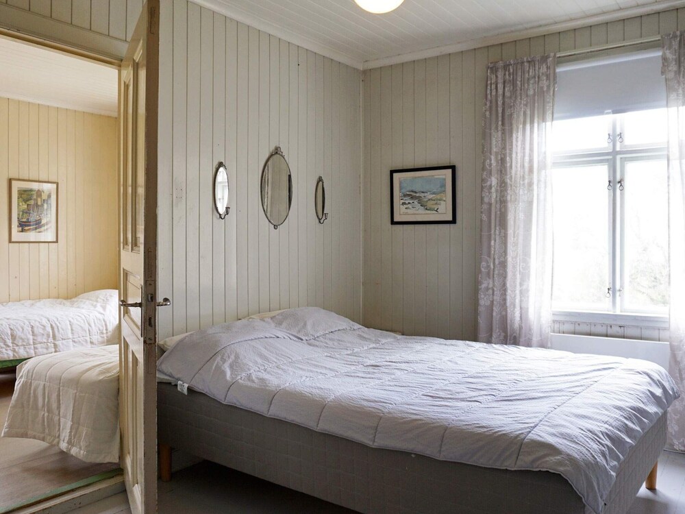 6 Person Holiday Home in Stromstad view 3