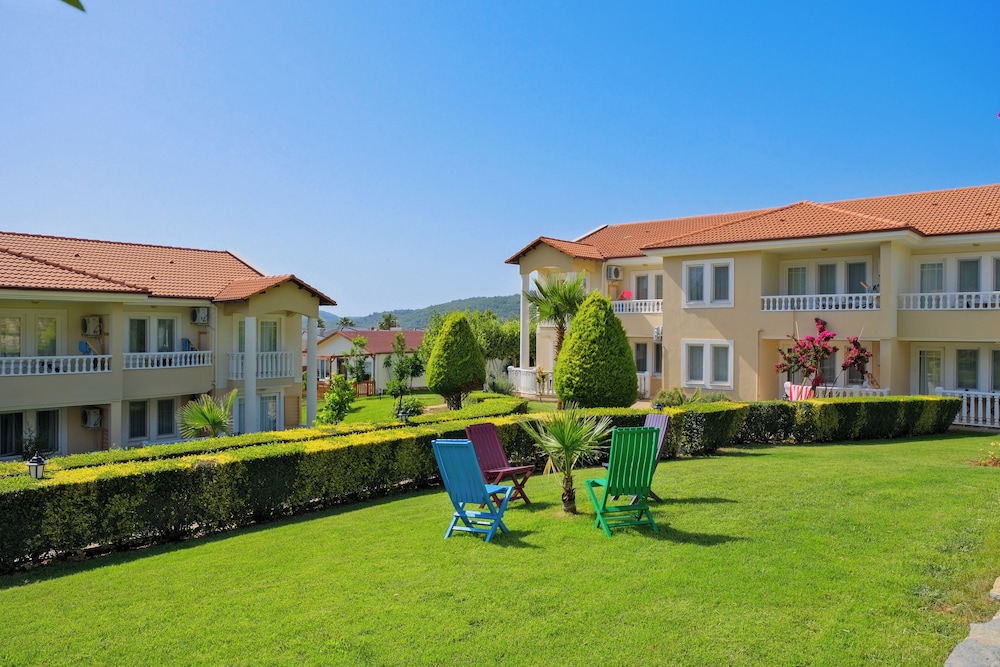 Larimar Suite Otel - Image 13