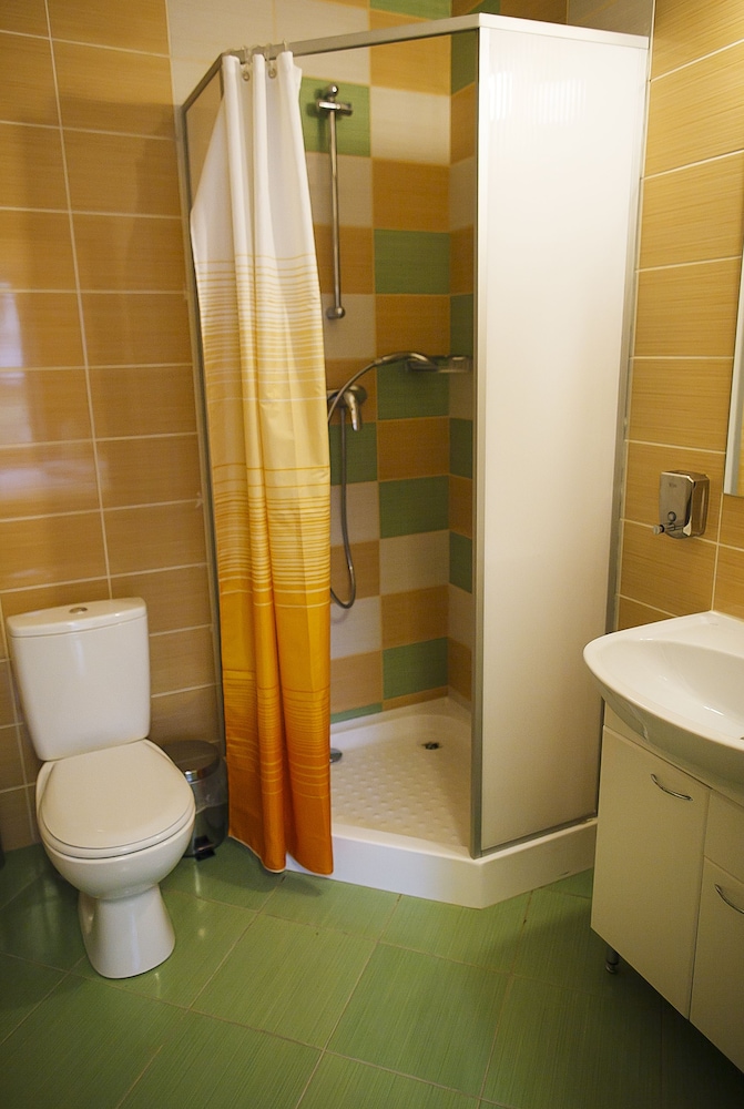 Portal Hostel and Hotel
