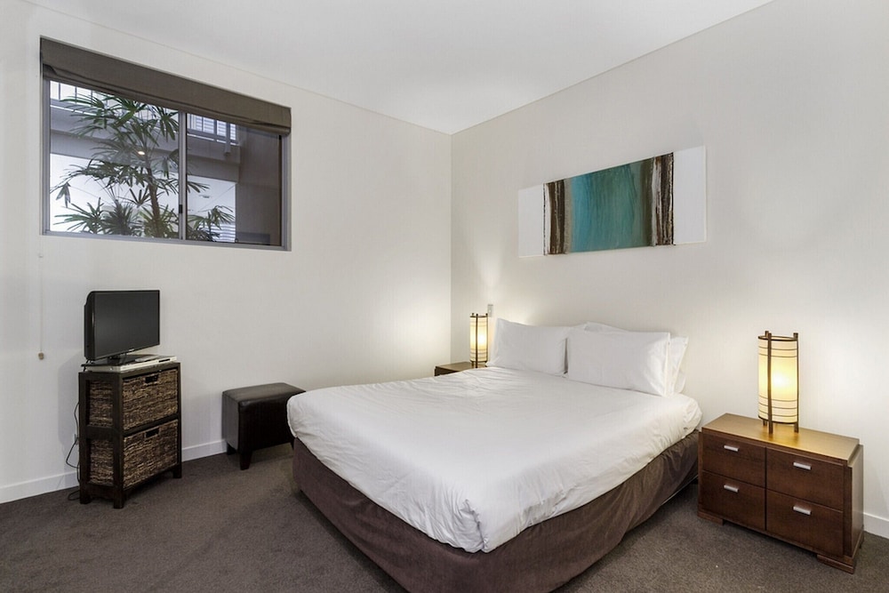 Luxury Apartments on Bells Boulevard