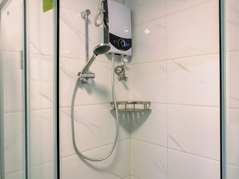 Tranquil Living 3BR Apartment Sky House BSD