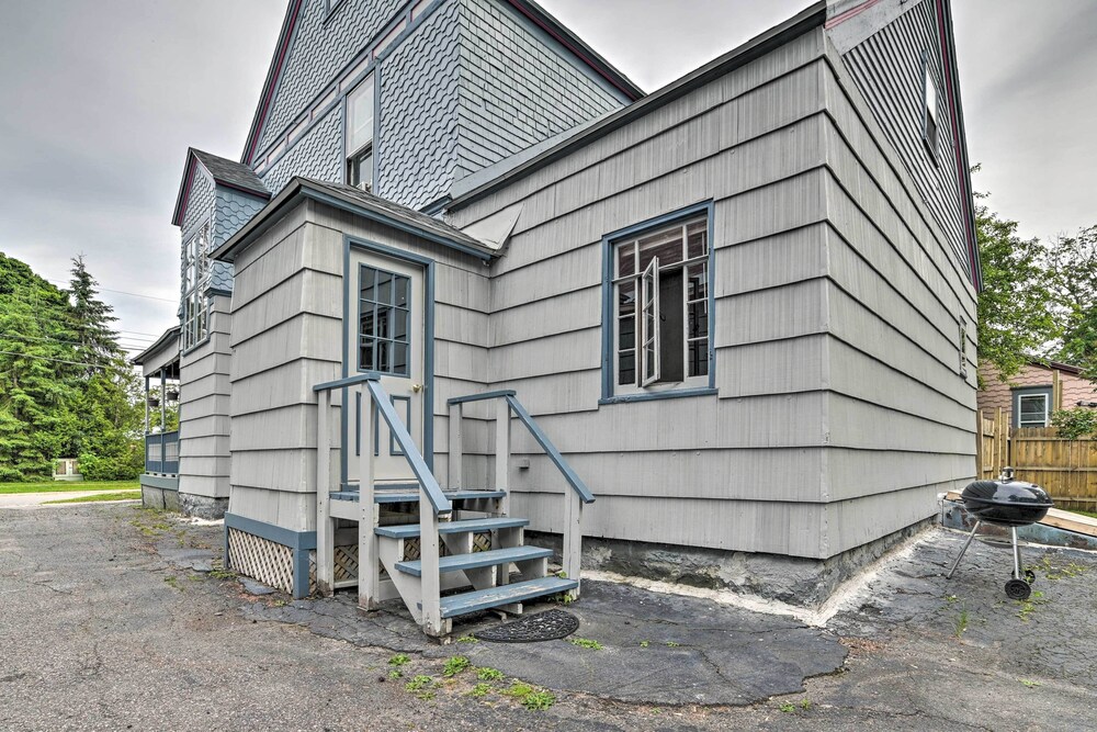 Sault Ste Marie Historic Home, Walk to Town! view 3