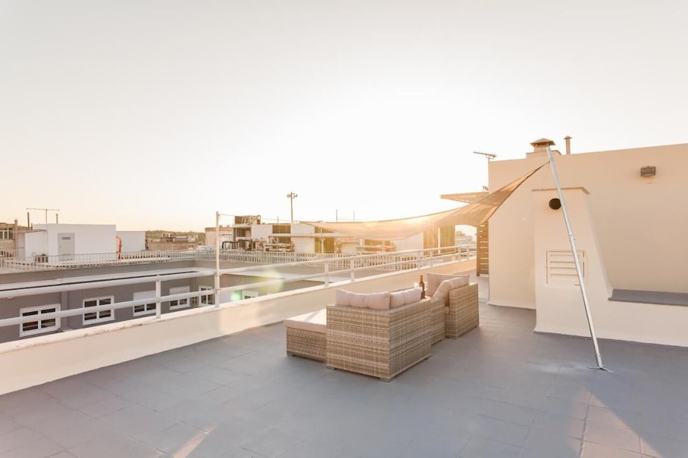 Acropolis view sky suite photo 3