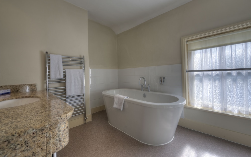 Dog & Partridge Hotel by Chef and Brewer Collection