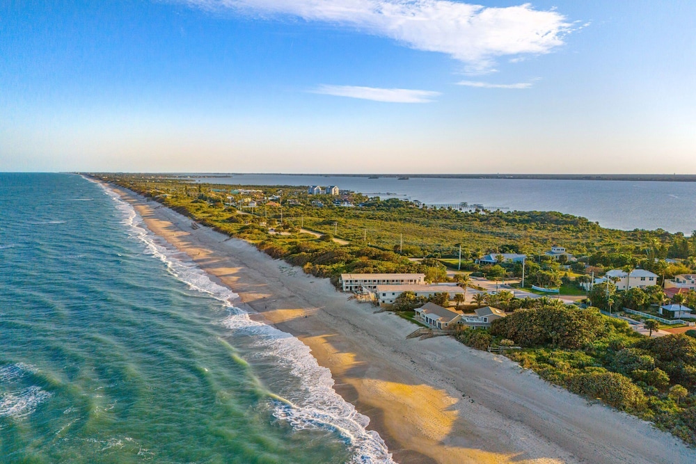 3435 S Highway A1A
