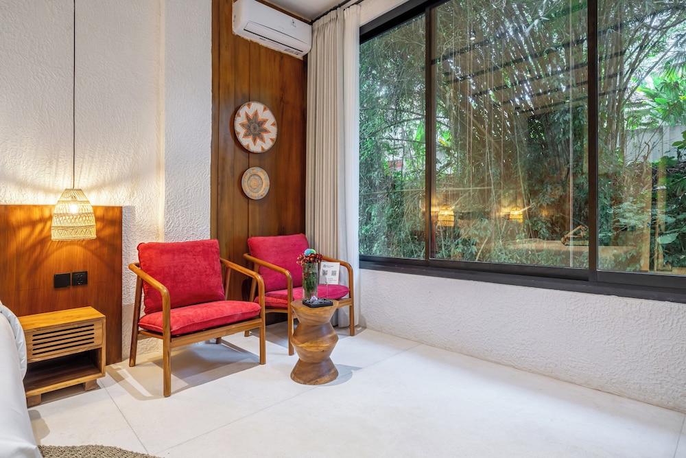 Sacred Jungle by EVDEkimi Ubud – Modern Villas and Apartments with Kitchens, Pools, & Personalized Concierge Service