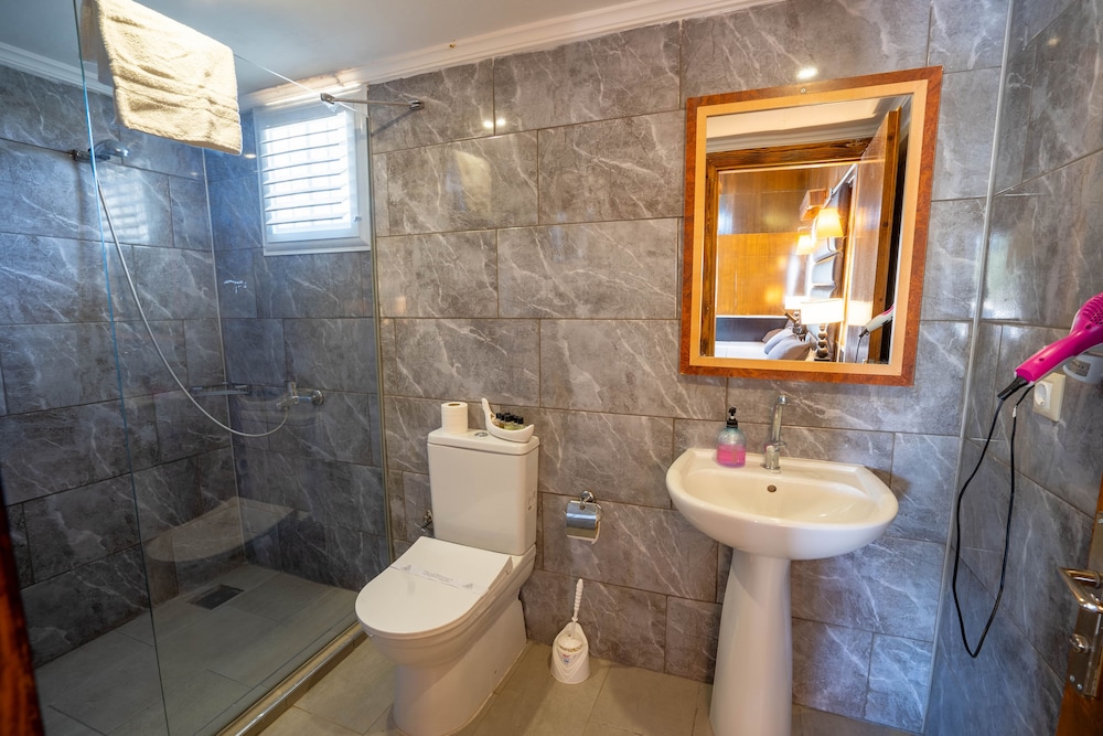 SİMLARDA AQUAPARK OTEL