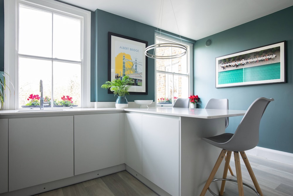 Oakley Street VII by Onefinestay