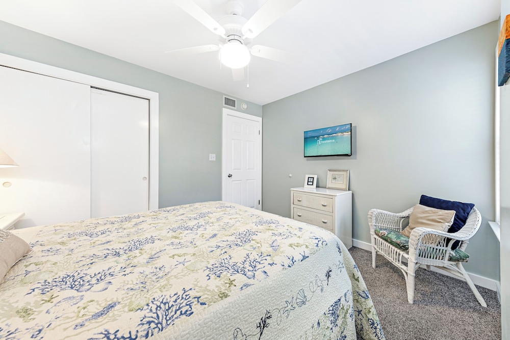 Compass Point Condos