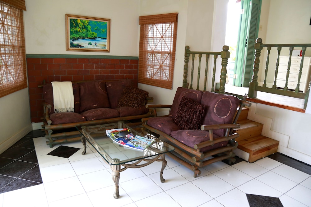 Millsborough Guest Apartments