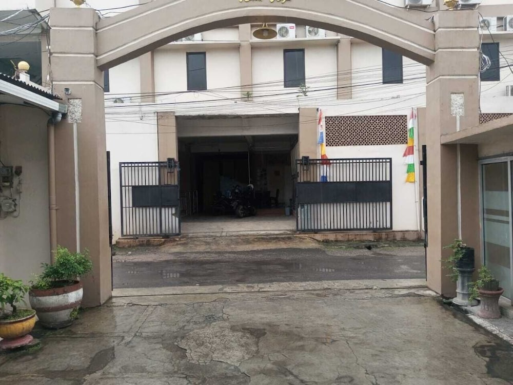 Four Hostel Bandar Lampung