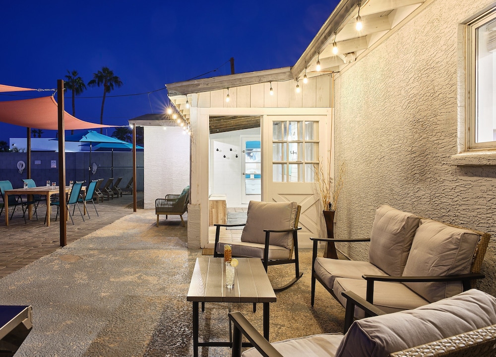 Prickly Pear - Private Pool - in Old Town