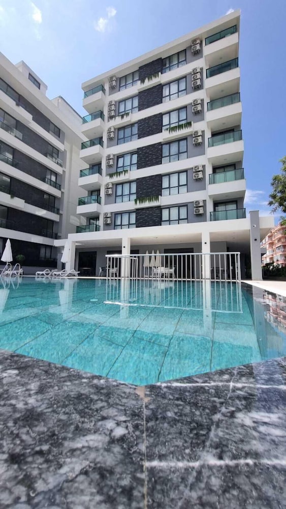 Elite City 3 Luxury Residence