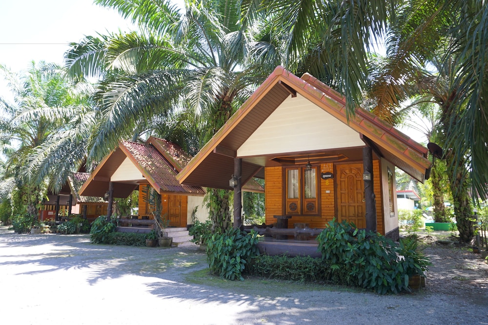 Hotel Nampueng Resort - Image 1