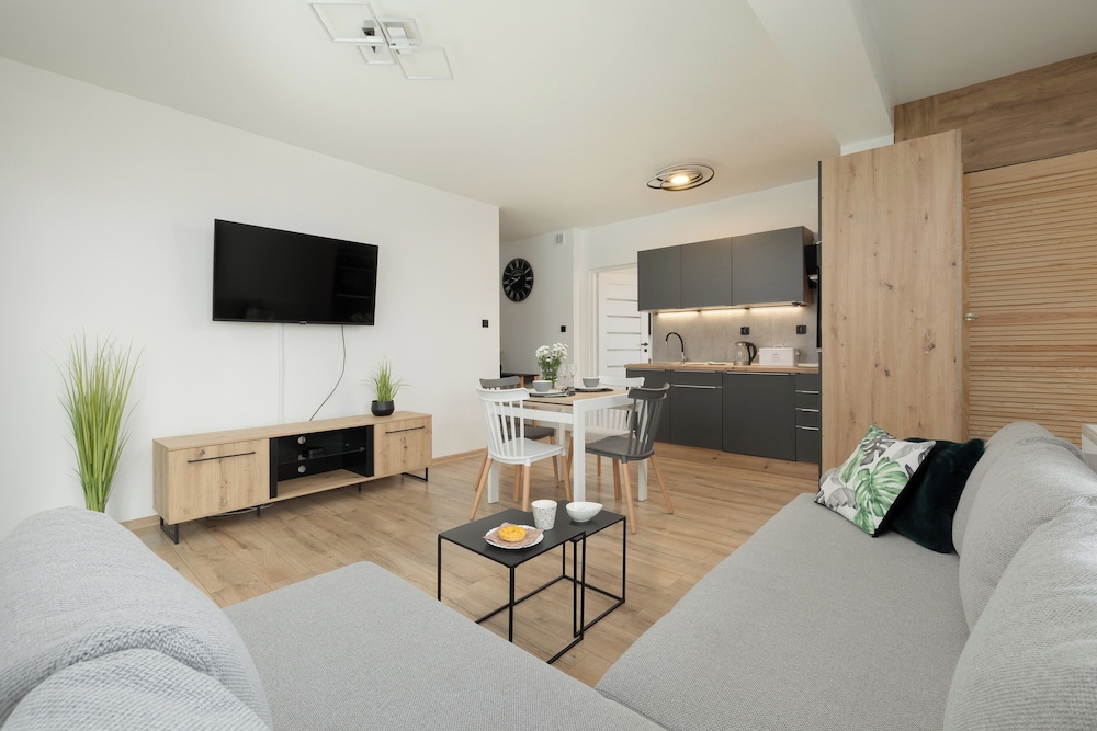 Kapitański Mostek by Renters view 3