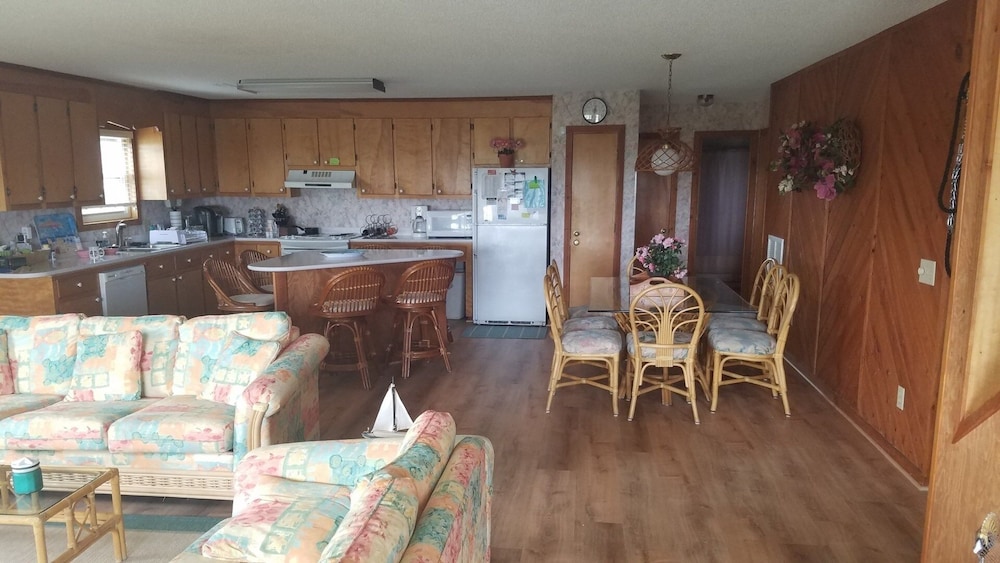 Aquamarine - Duplex - 4 Br Home