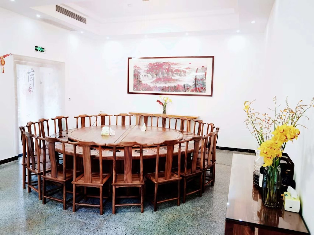 XiangLu YiMo Valley Retreat Guesthouse