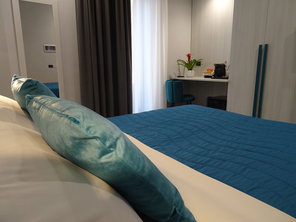 Karma6Rooms