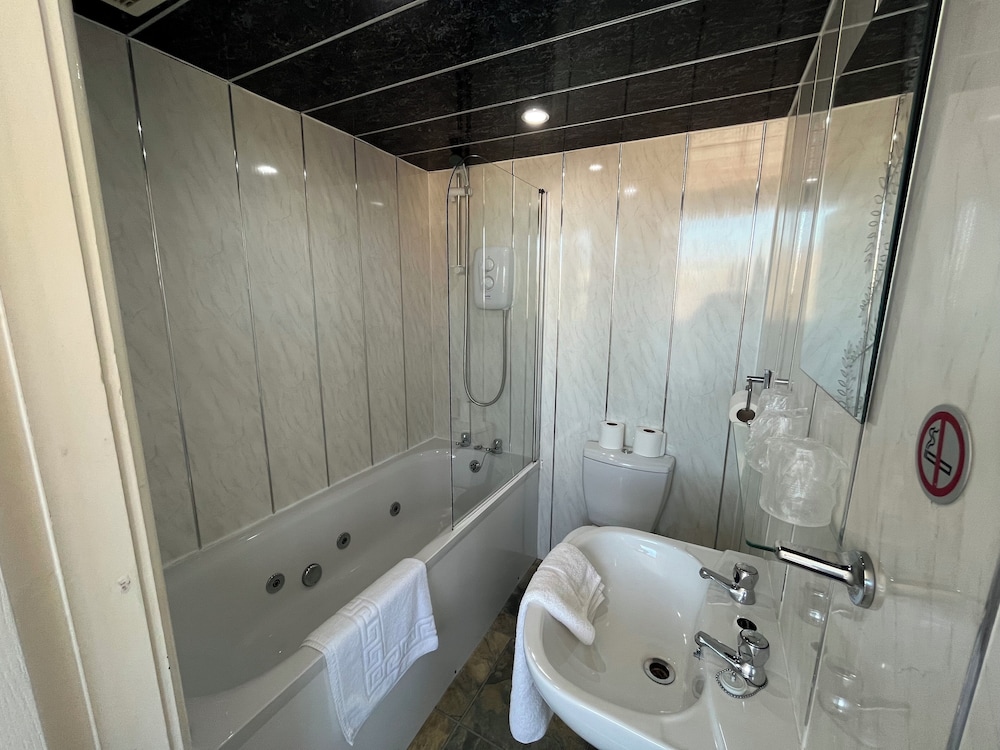 Fairhaven Hotel Central Blackpool