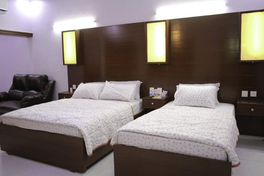 Kehkashan accomodation