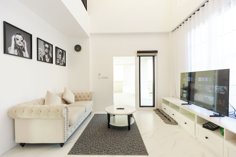 Kanna Pool Villa