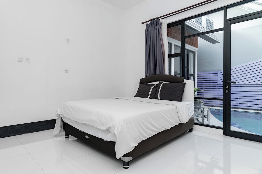 Vande Guest House