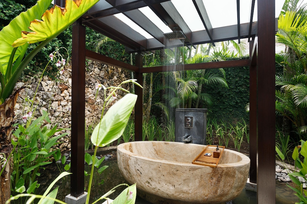 The Ungasan Clifftop Resort 66