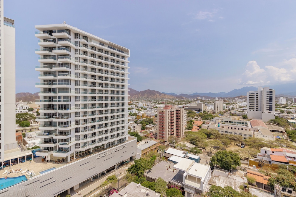 U-GO Edificio Eira