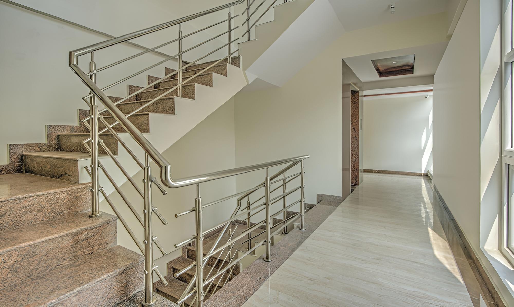 Itsy By Treebo - Tierra Woods HBR