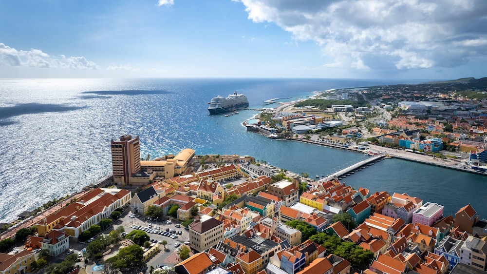 Punda Urban Stays in Willemstad
