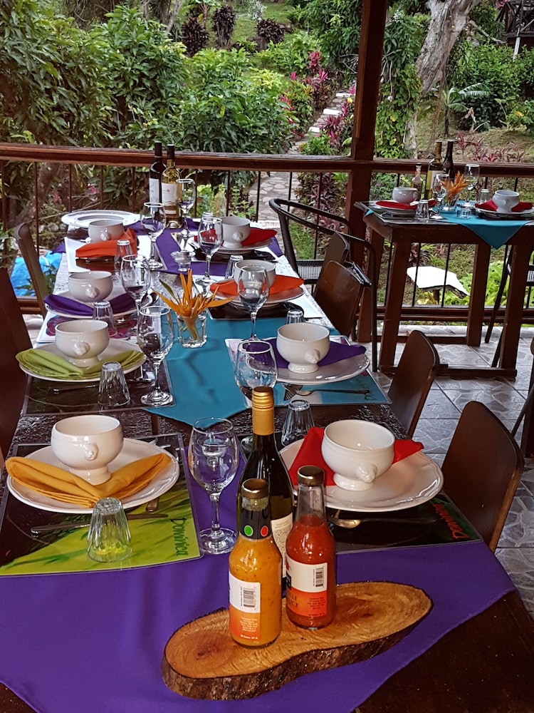 Hibiscus Valley Inn