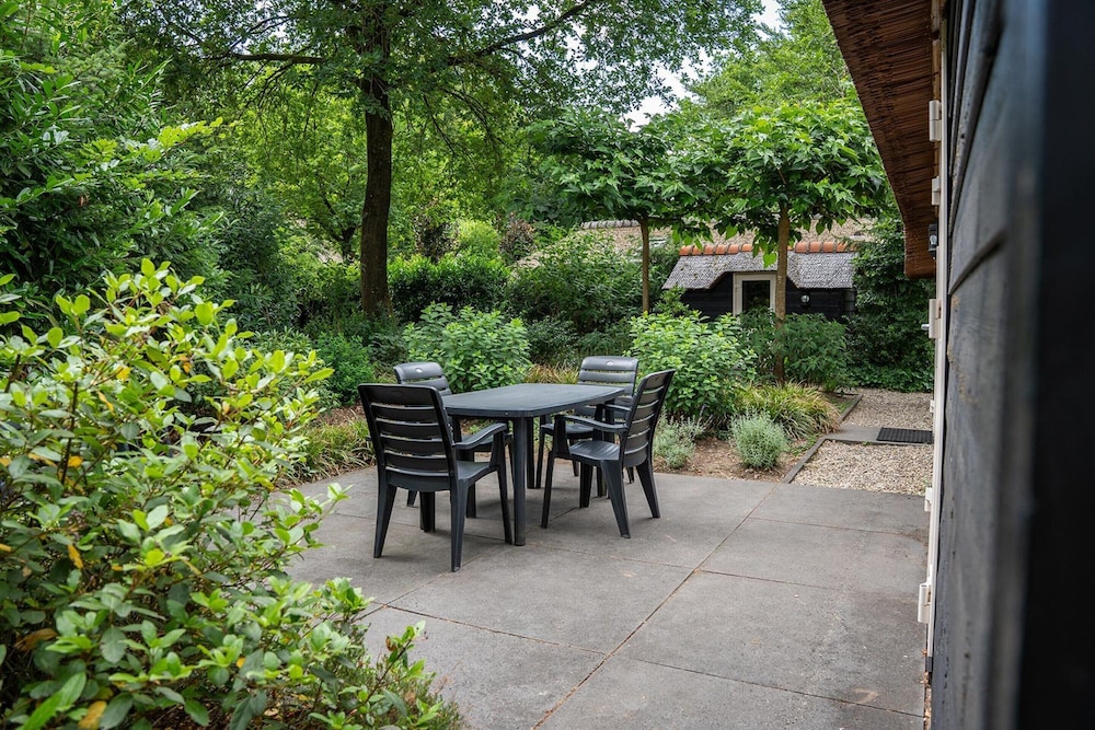 Cottage in Veluwe Near Speulderbos Forest