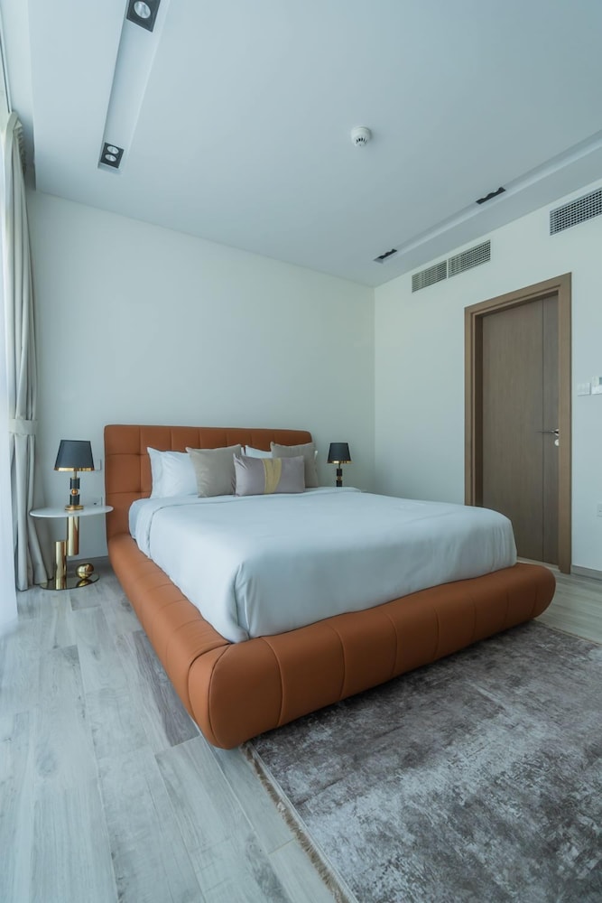 Impressive townhouse in Al Danah Bay