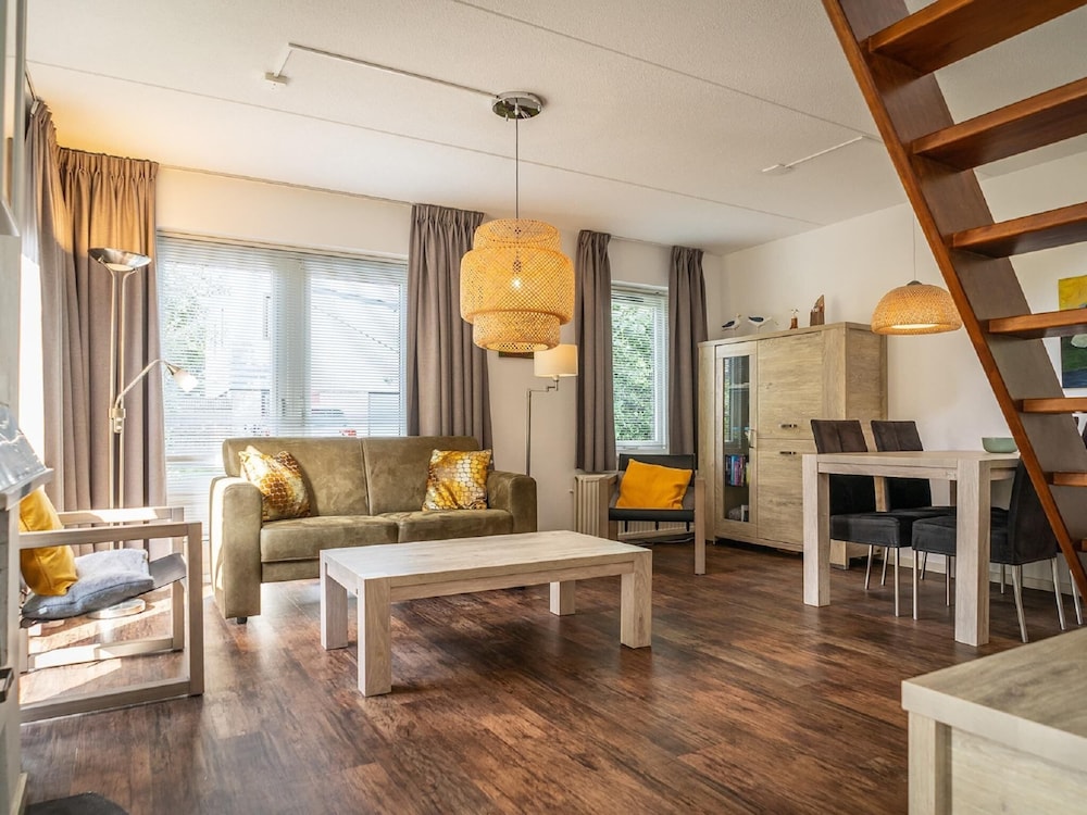 Photo 103