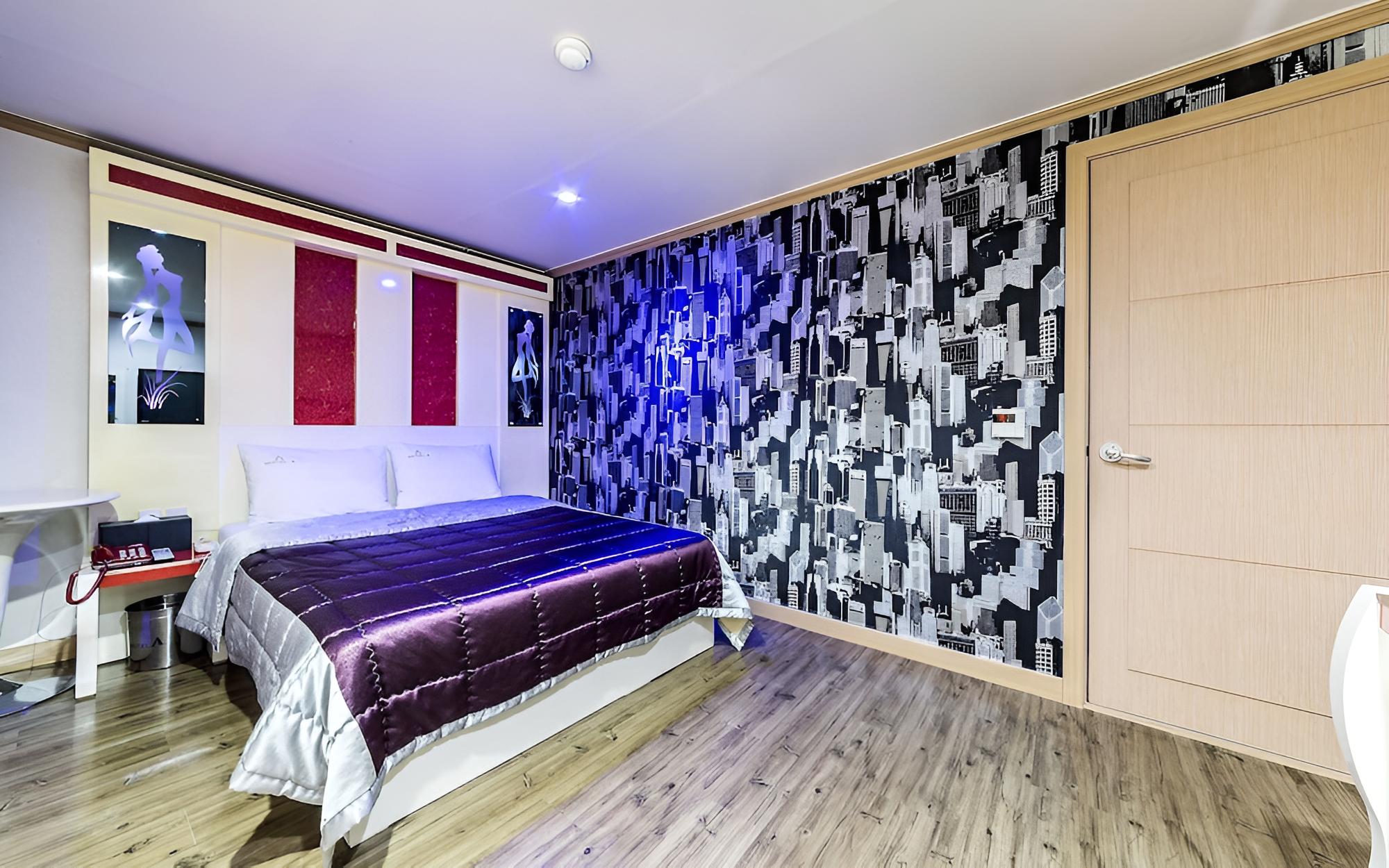 A Motel Wonju view 5