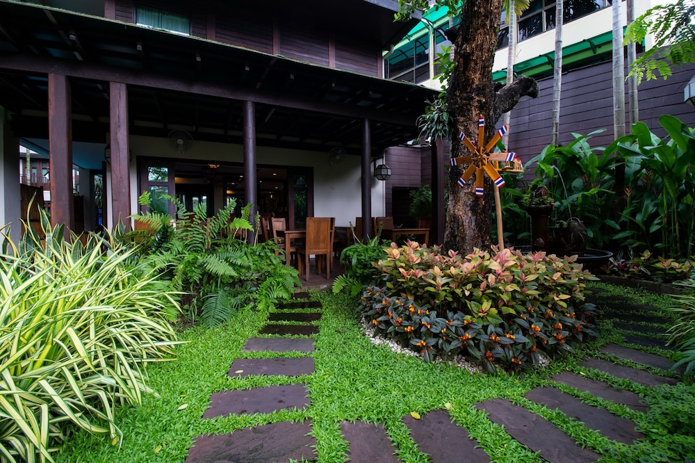 Viang Thapae Resort